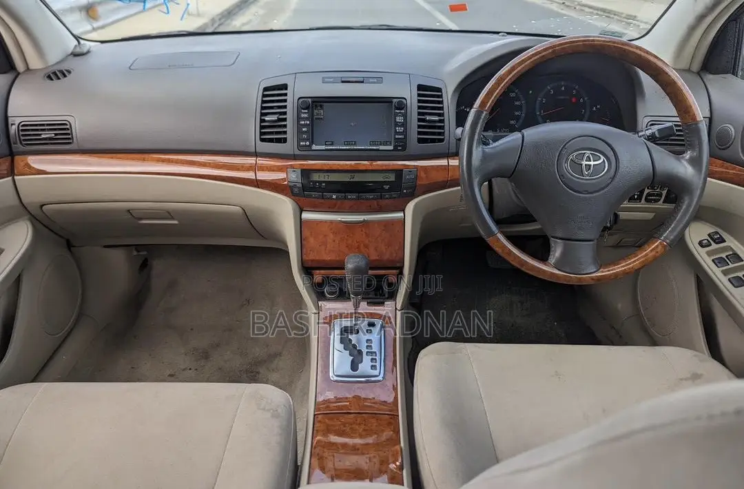 Toyota Premio 2006 Silver