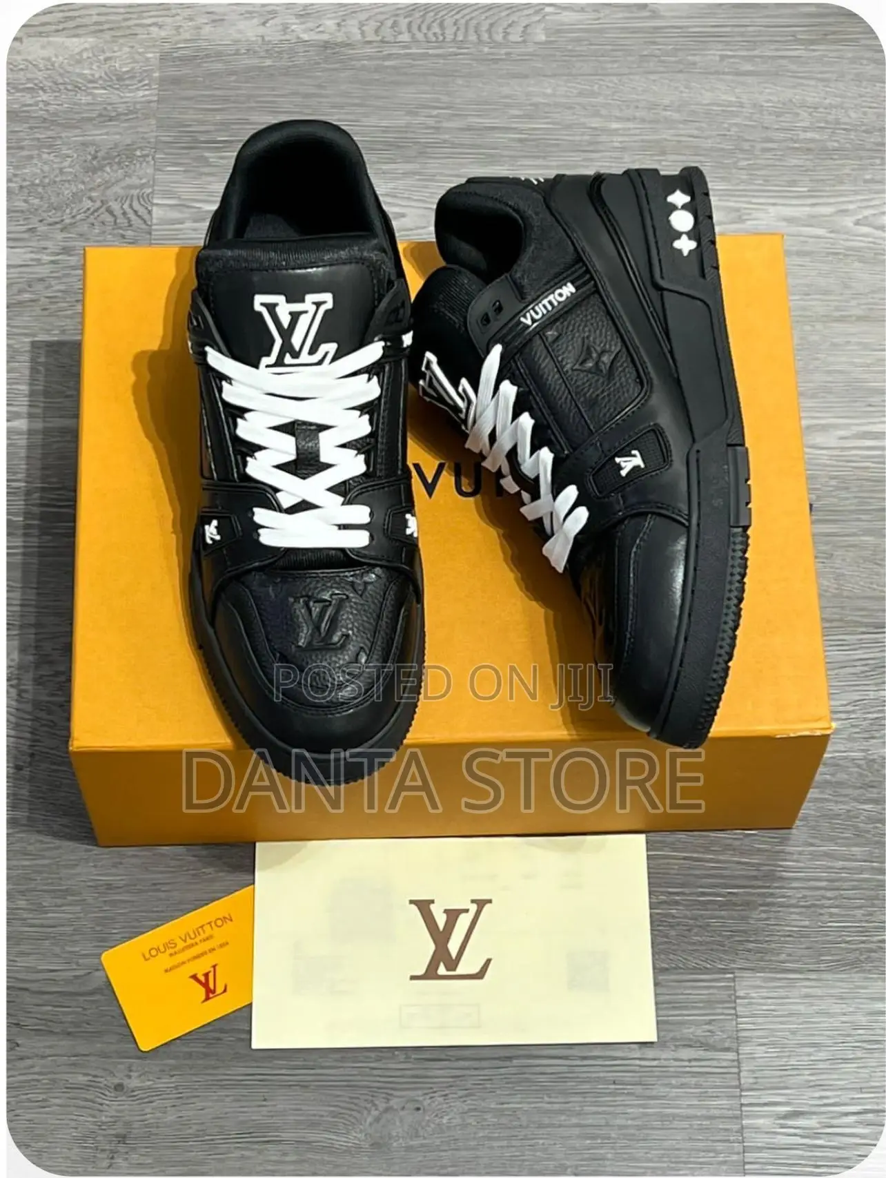 Lv Trainer Black
