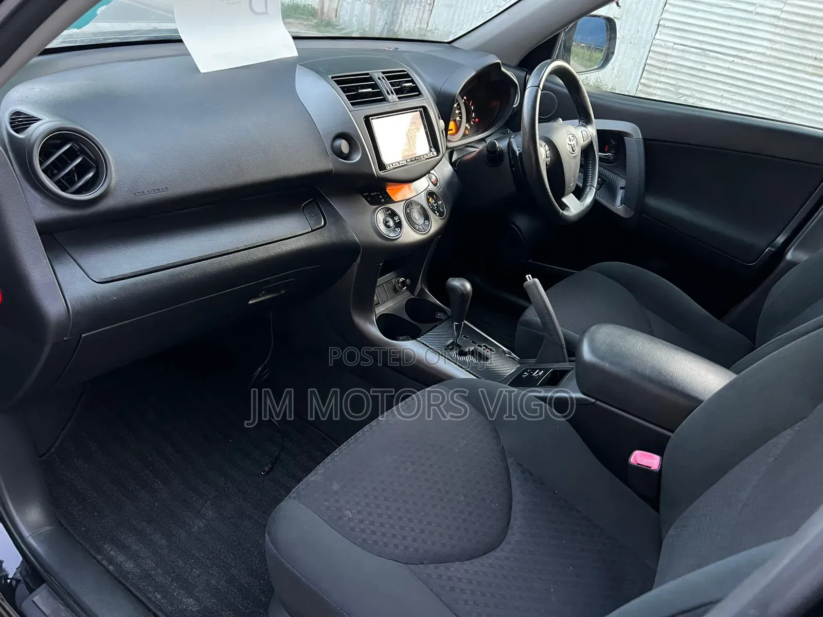 Toyota Vanguard 2010 Black