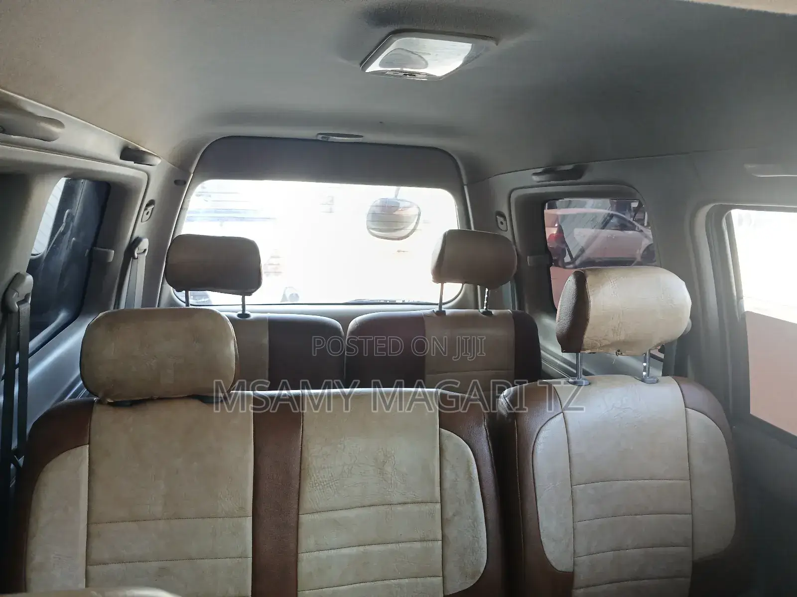 Toyota Noah 2.0 AWD (8 Seater) 2001 White