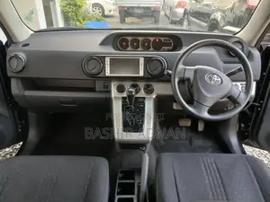 Toyota Corolla Rumion 2008 Black