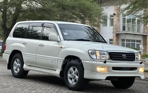 Toyota Land Cruiser 2000 Pearl