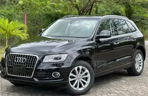 Audi Q5 2015 Matt Black