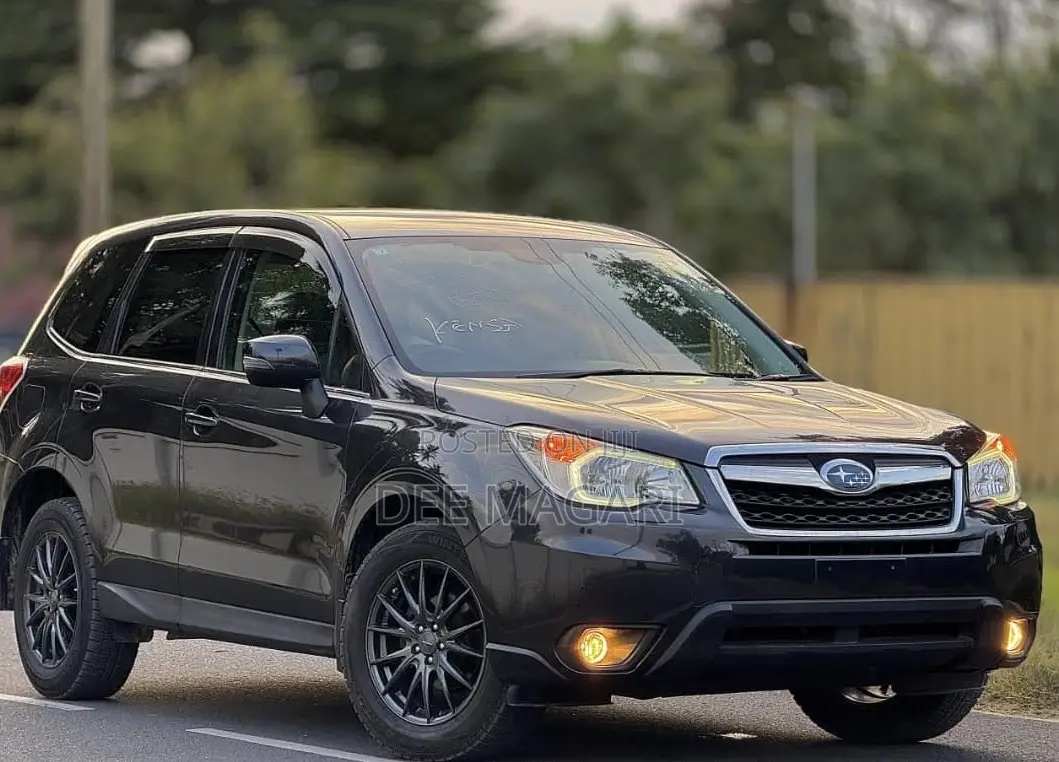 Subaru Forester 2014 Black
