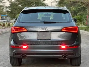 Audi Q5 2015 Gray