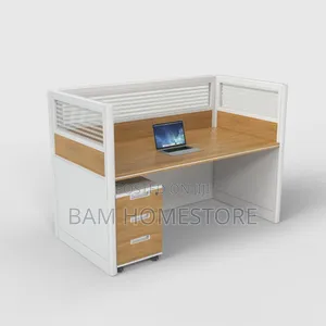 Work Station for 1 Staff