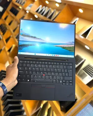 New Lenovo ThinkPad X1 Carbon Gen11 32GB Intel Core Ultra 7 SSD 1T