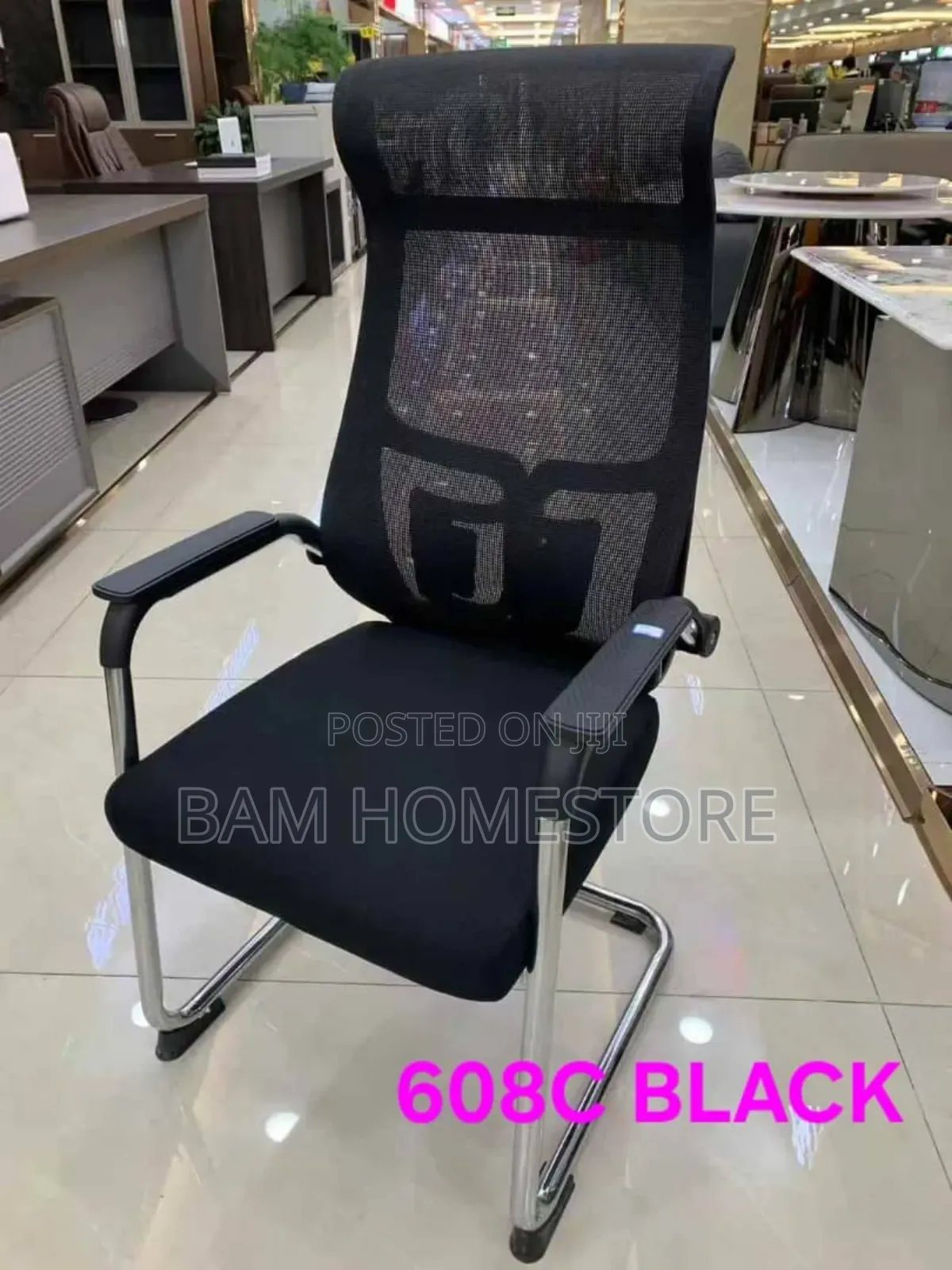 Meesh Chair With a Stable Base