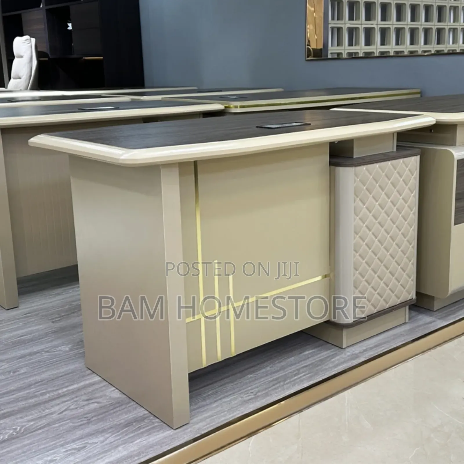 Executive Yp29-14 Office Desk- 140cm Luxury Modern Director Table