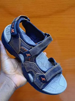 Men's Sandals Official and Pure Leather Materials