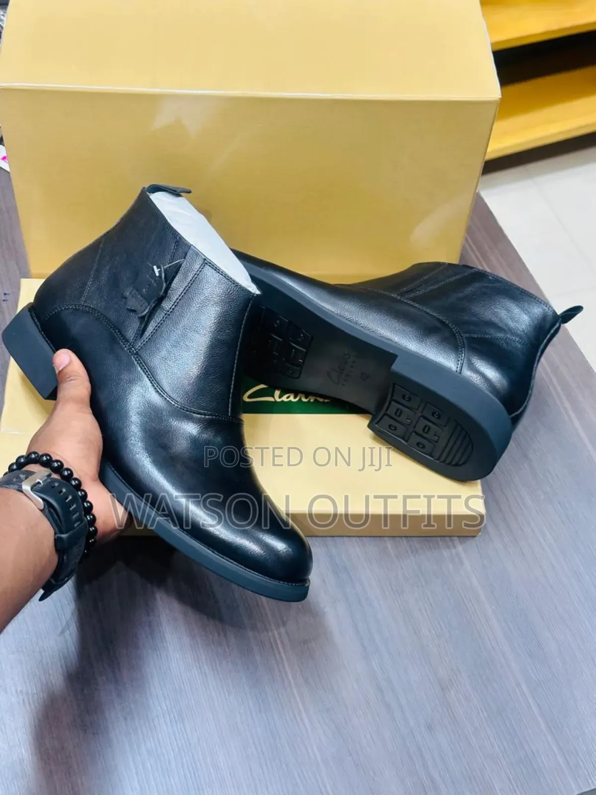 Men's Boots or Travolta or High Cutting Footwears Elegant