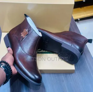Men's Boots or Travolta or High Cutting Footwears Elegant
