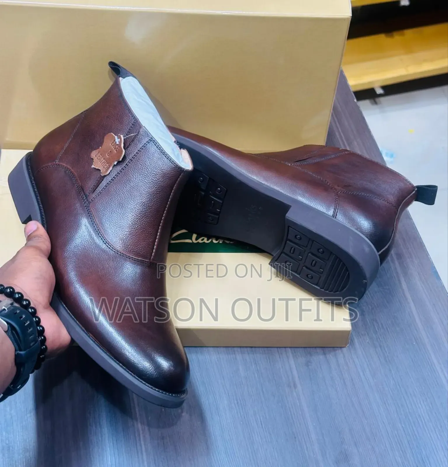 Men's Boots or Travolta or High Cutting Footwears Elegant