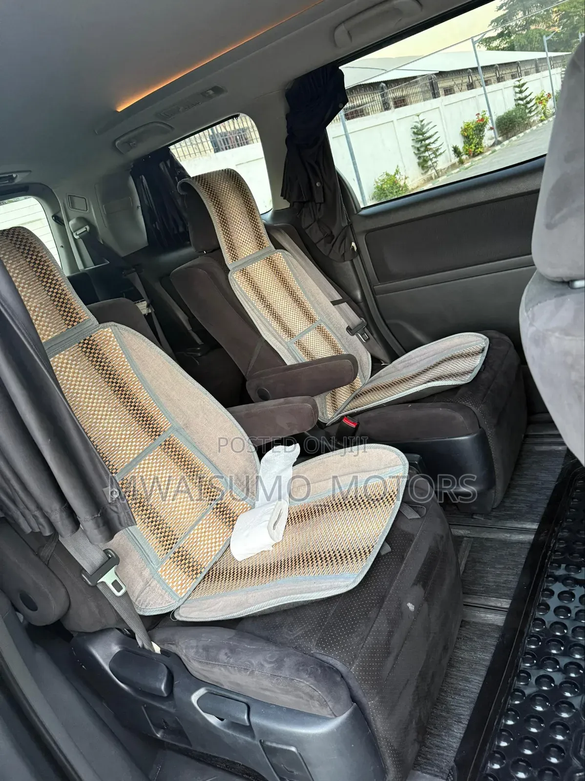 Toyota Vellfire 2009 Gray