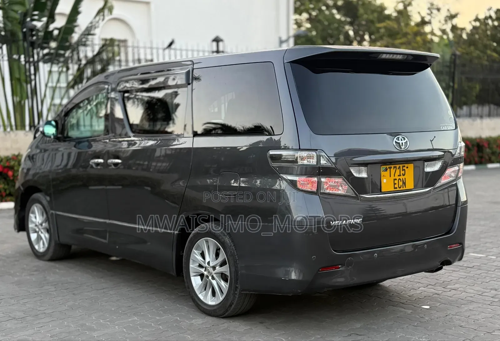 Toyota Vellfire 2009 Gray