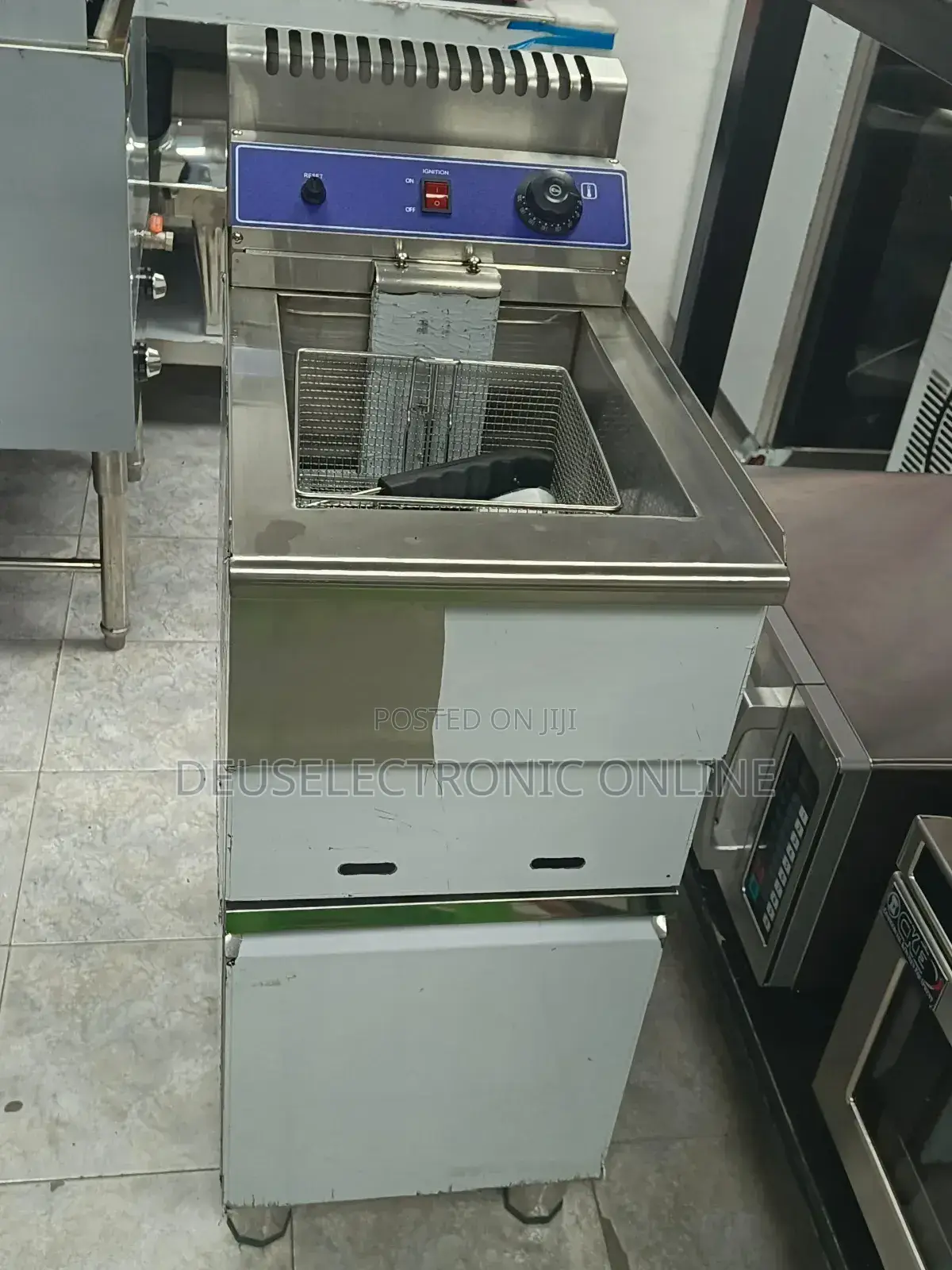 Commercial Gas Fryer