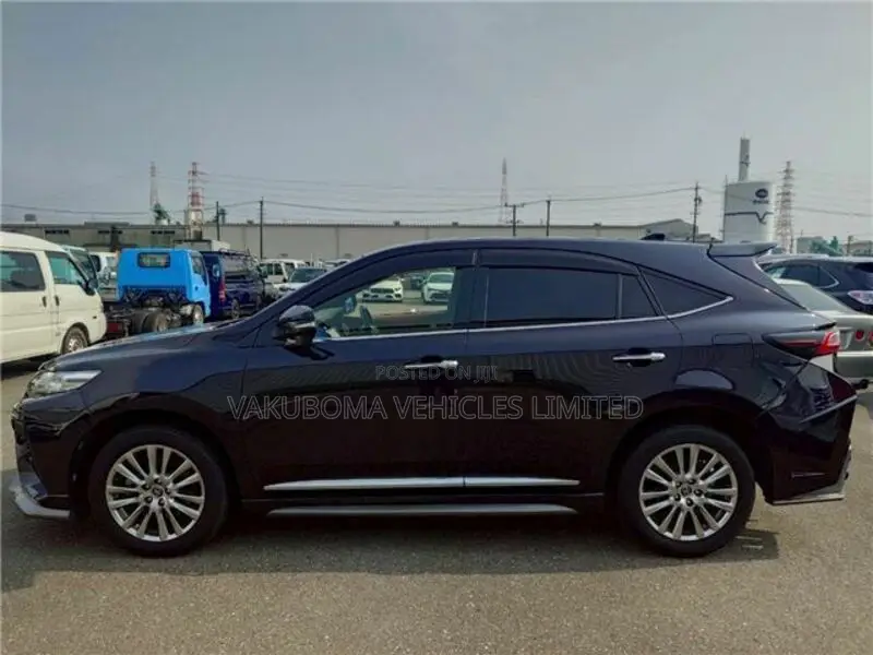 Toyota Harrier 2017 Black