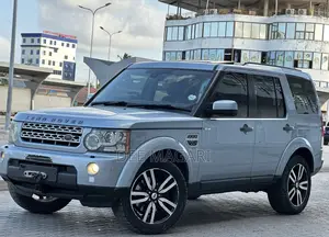 Land Rover Discovery 2014 Blue