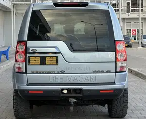 Land Rover Discovery 2014 Blue