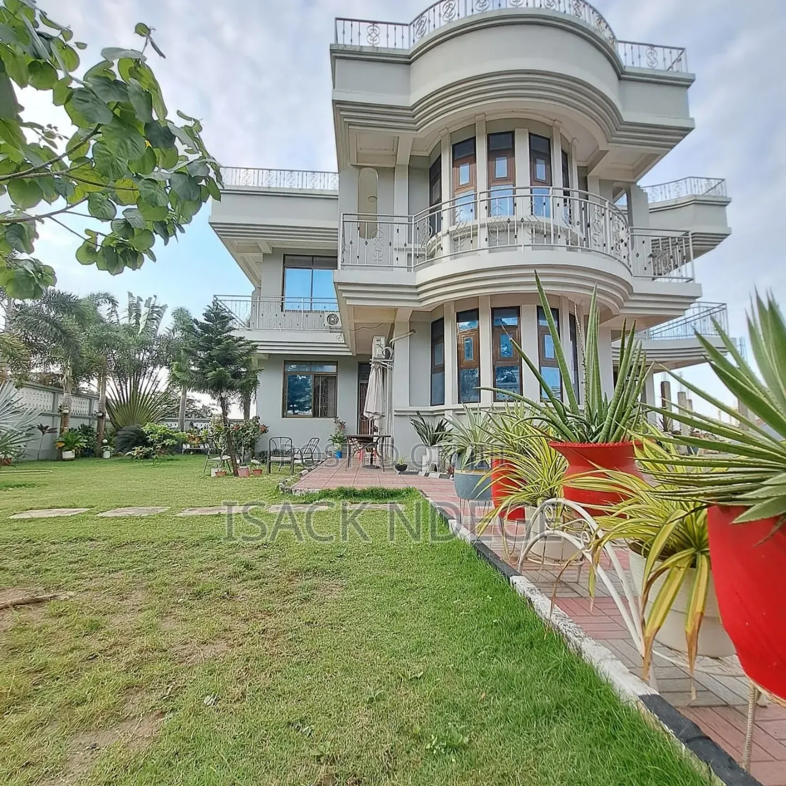 Furnished 5bdrm House in Mbezi Mwisho, Kinondoni for rent