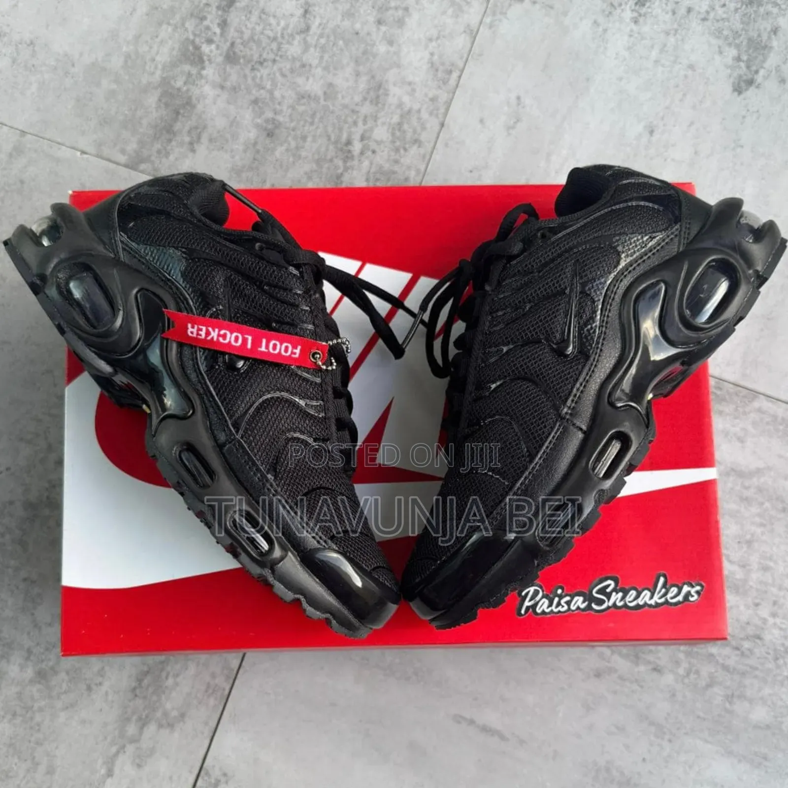 Full Black Nike Airmax Plus