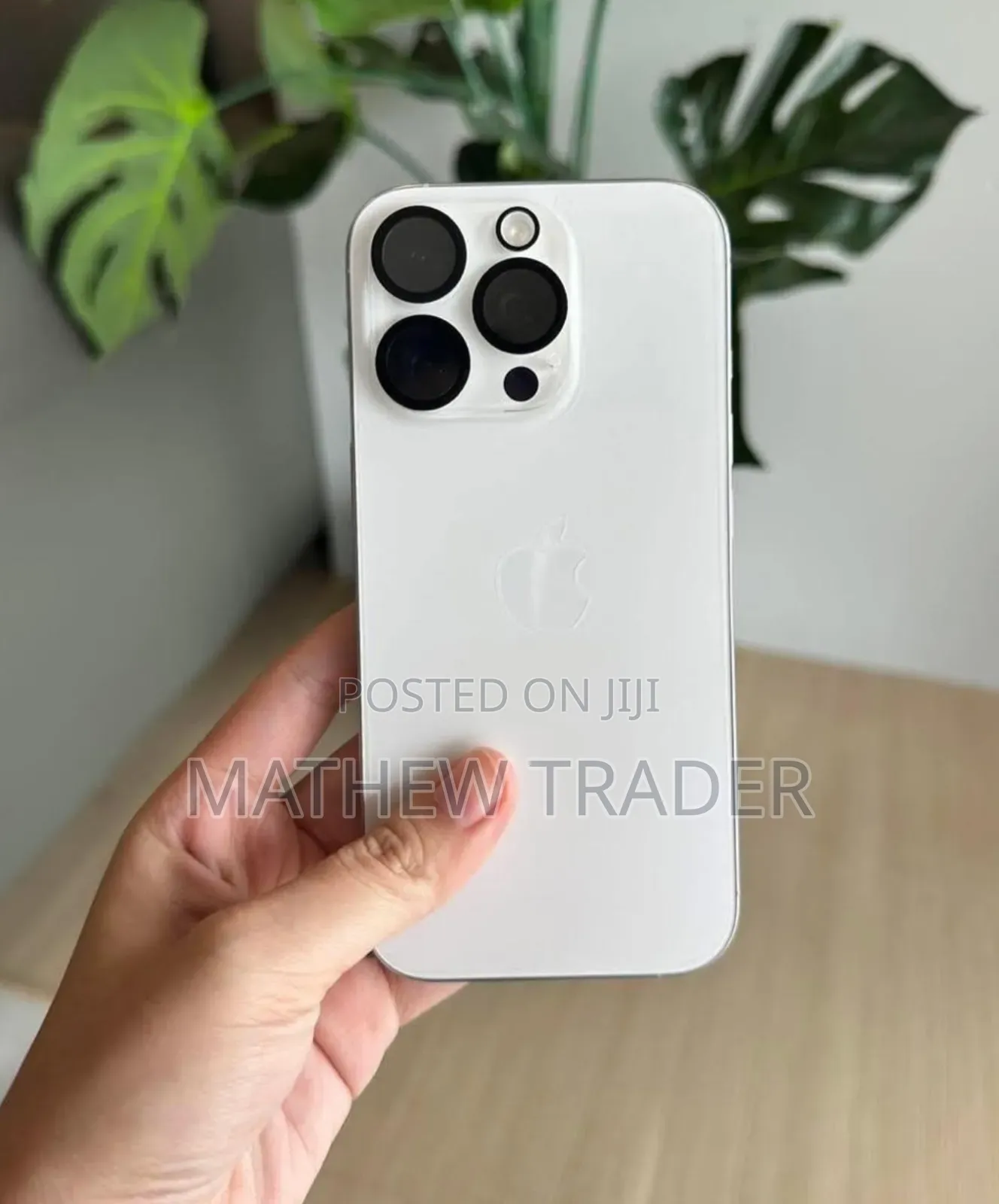 New Apple iPhone 16 Pro 1 TB White