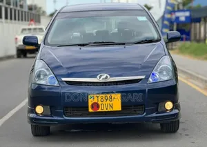 Toyota Wish 2004 Blue