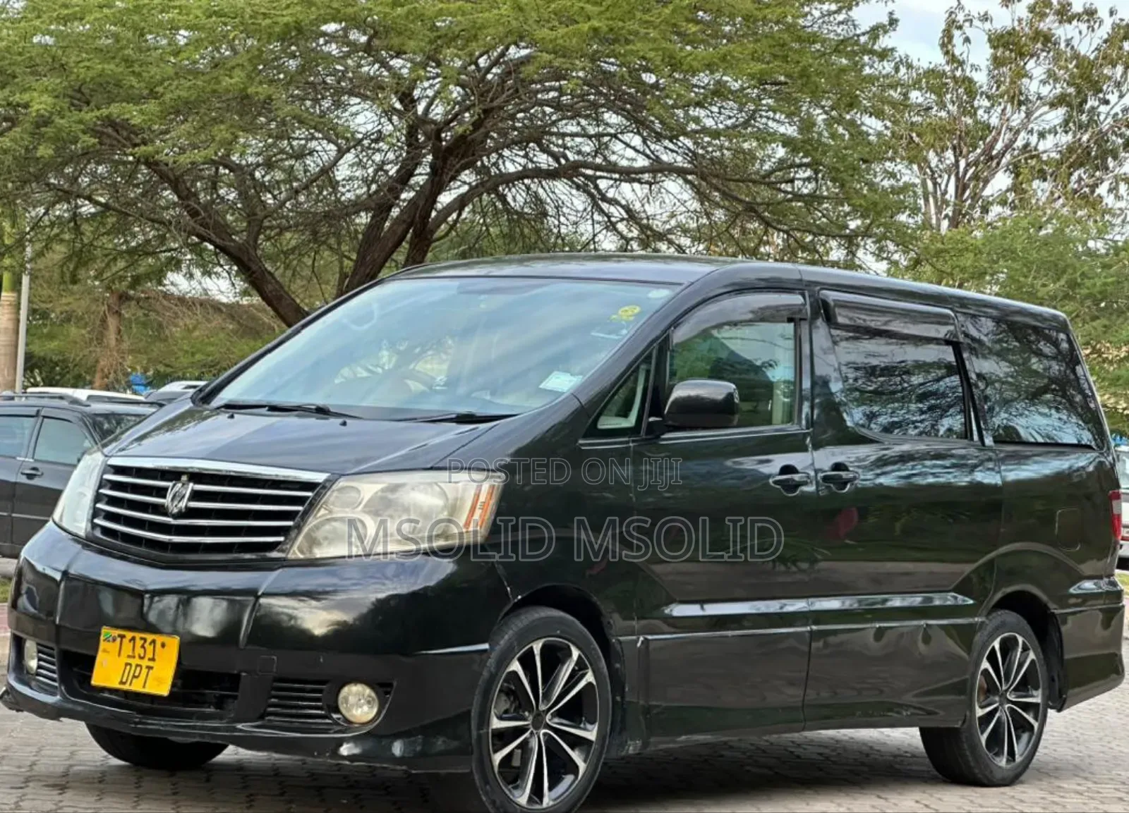 Toyota Alphard 2004 Black