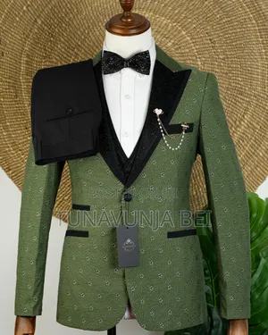 Super Cool Suit / Green  Colour