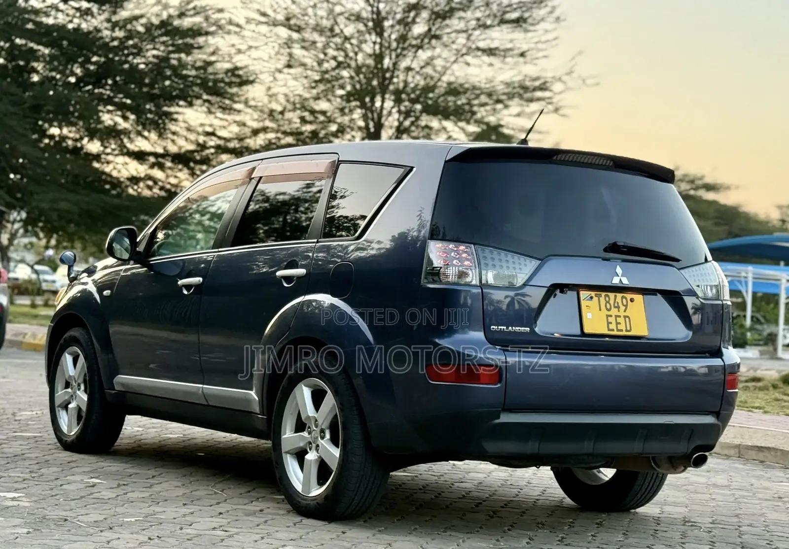 Mitsubishi Outlander 2009 Blue