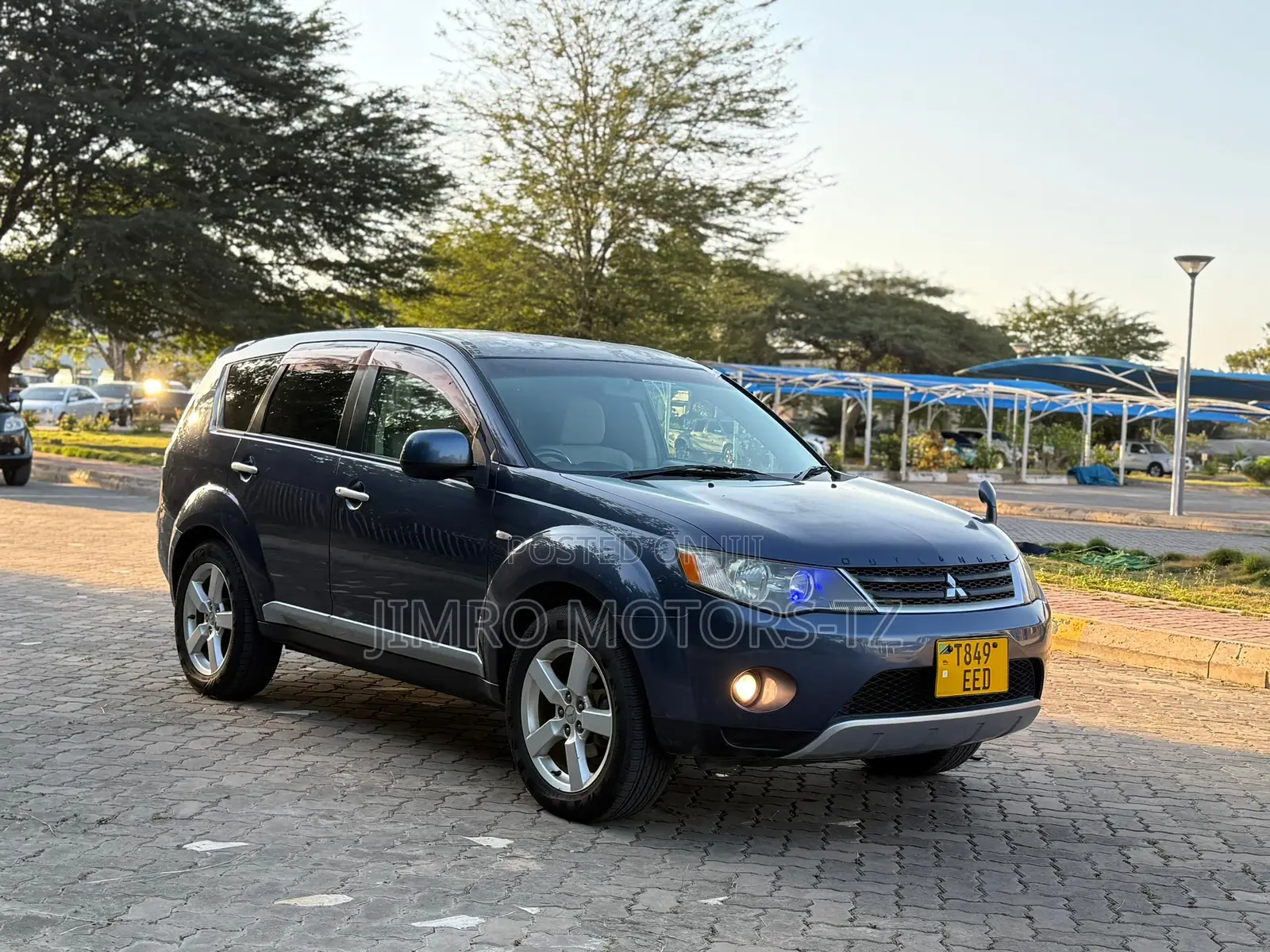 Mitsubishi Outlander 2009 Blue