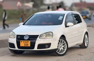 Volkswagen Golf 2008 White
