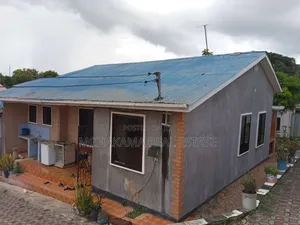 3bdrm House in Yusuph Mchakama, Mbezi for sale