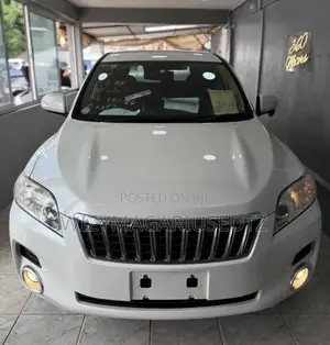 Toyota Vanguard 2008 White