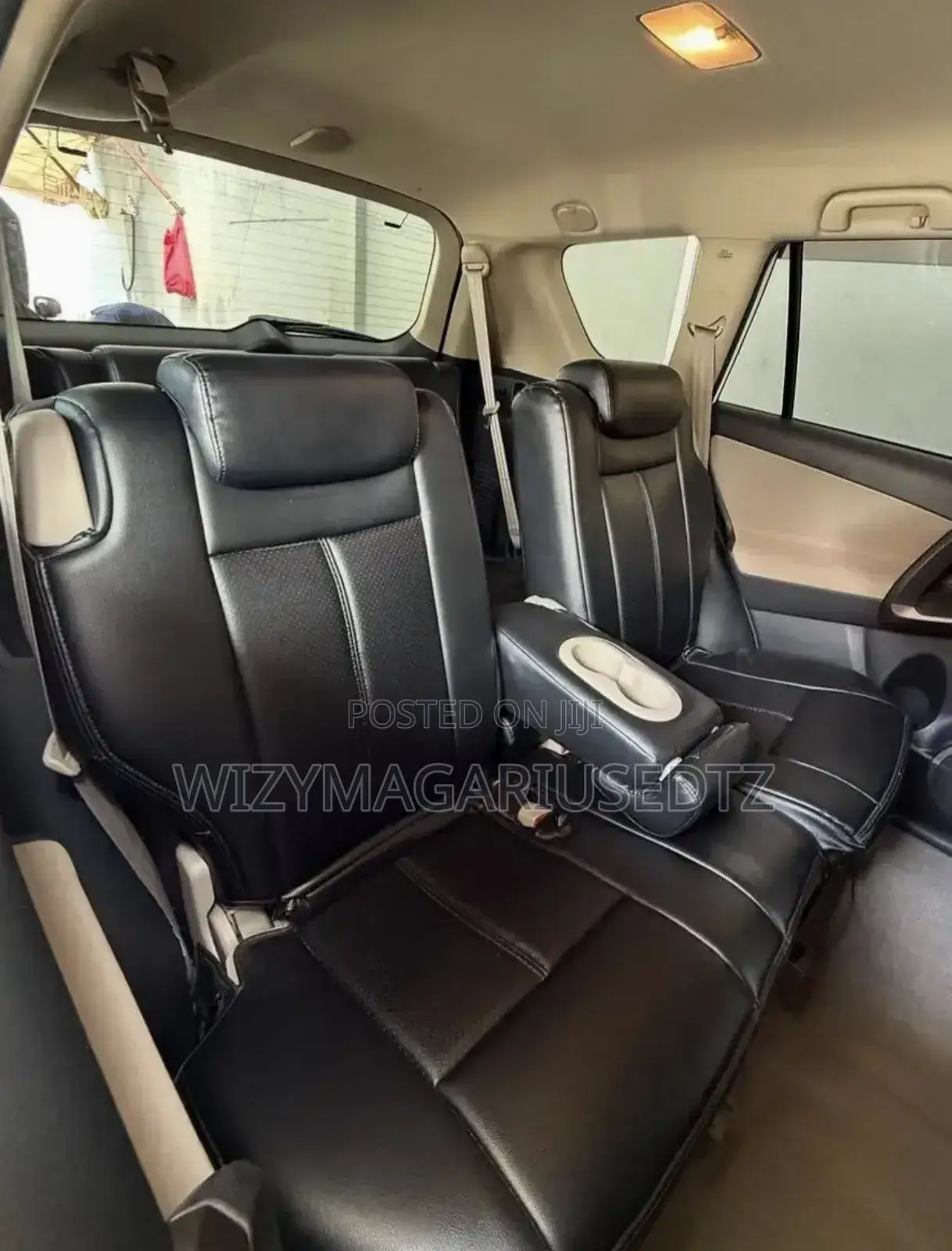 Toyota Vanguard 2008 White