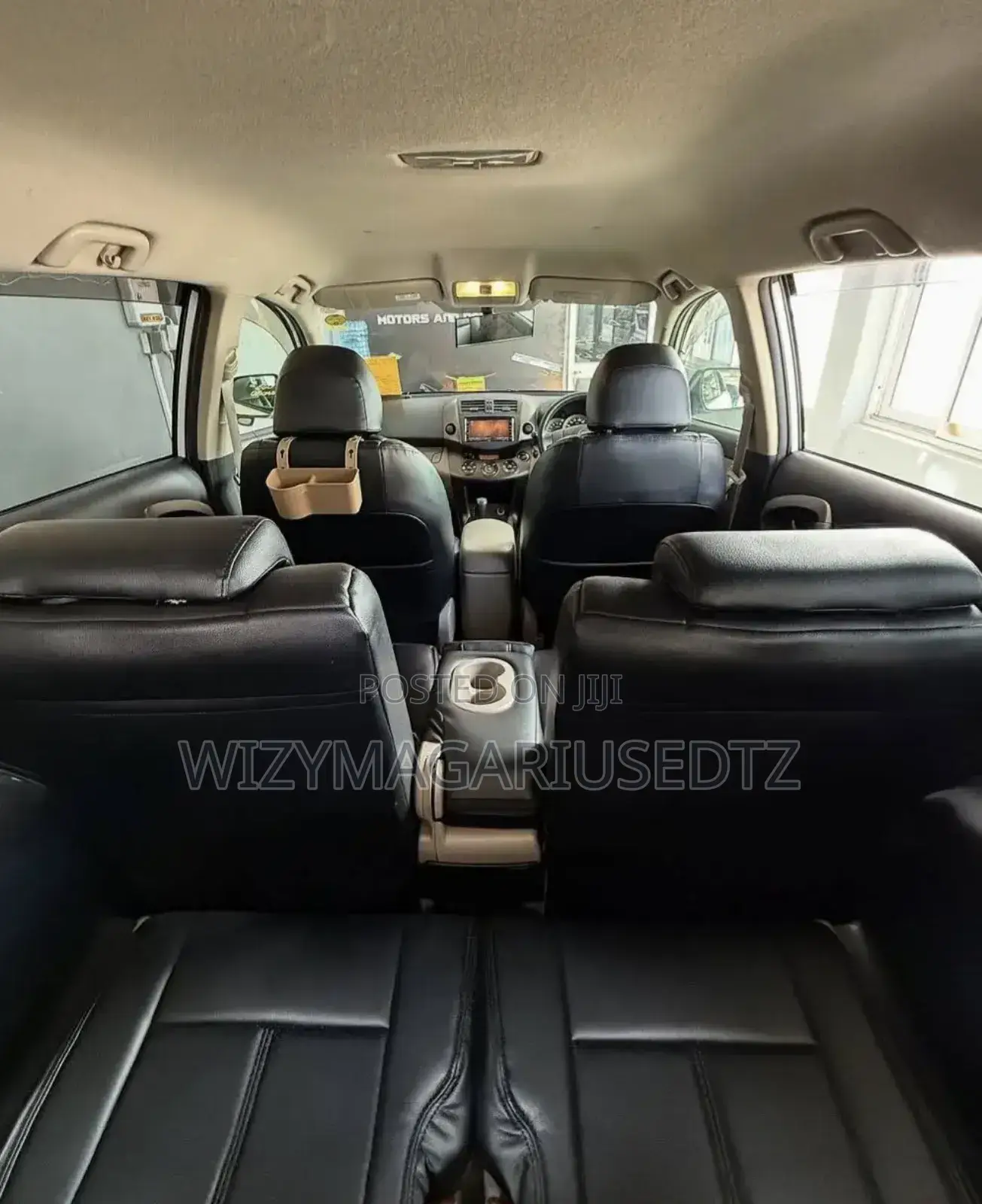 Toyota Vanguard 2008 White