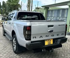 Ford Ranger Wildtrak 2017 Silver