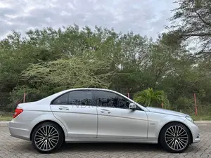 Mercedes-Benz C-Class C 200 (C204) 2012 Silver
