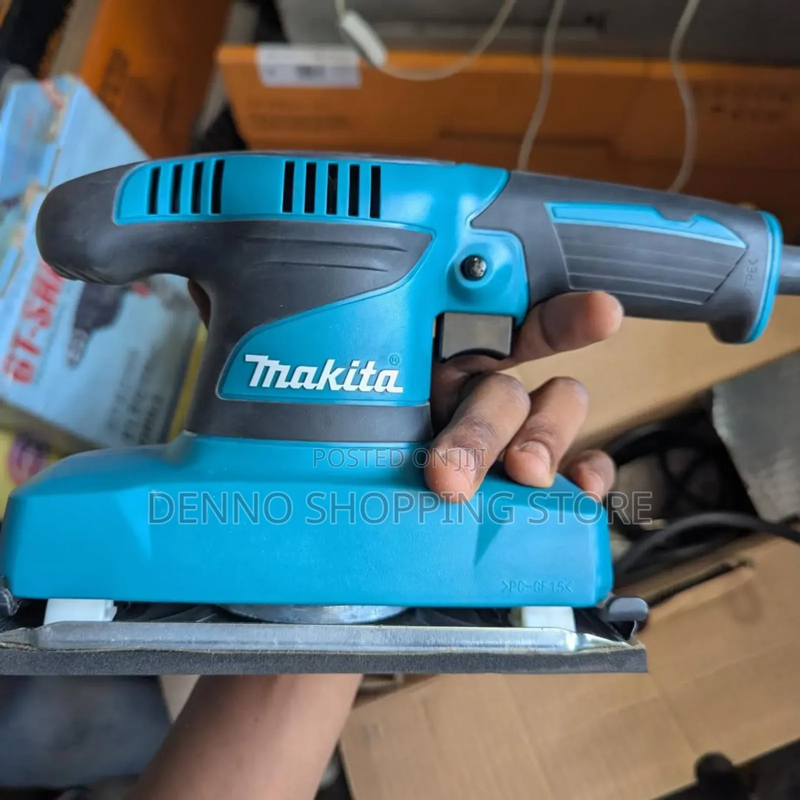 Makita Finishing Sander