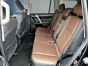 Toyota Land Cruiser Prado 2.7 2017 Black