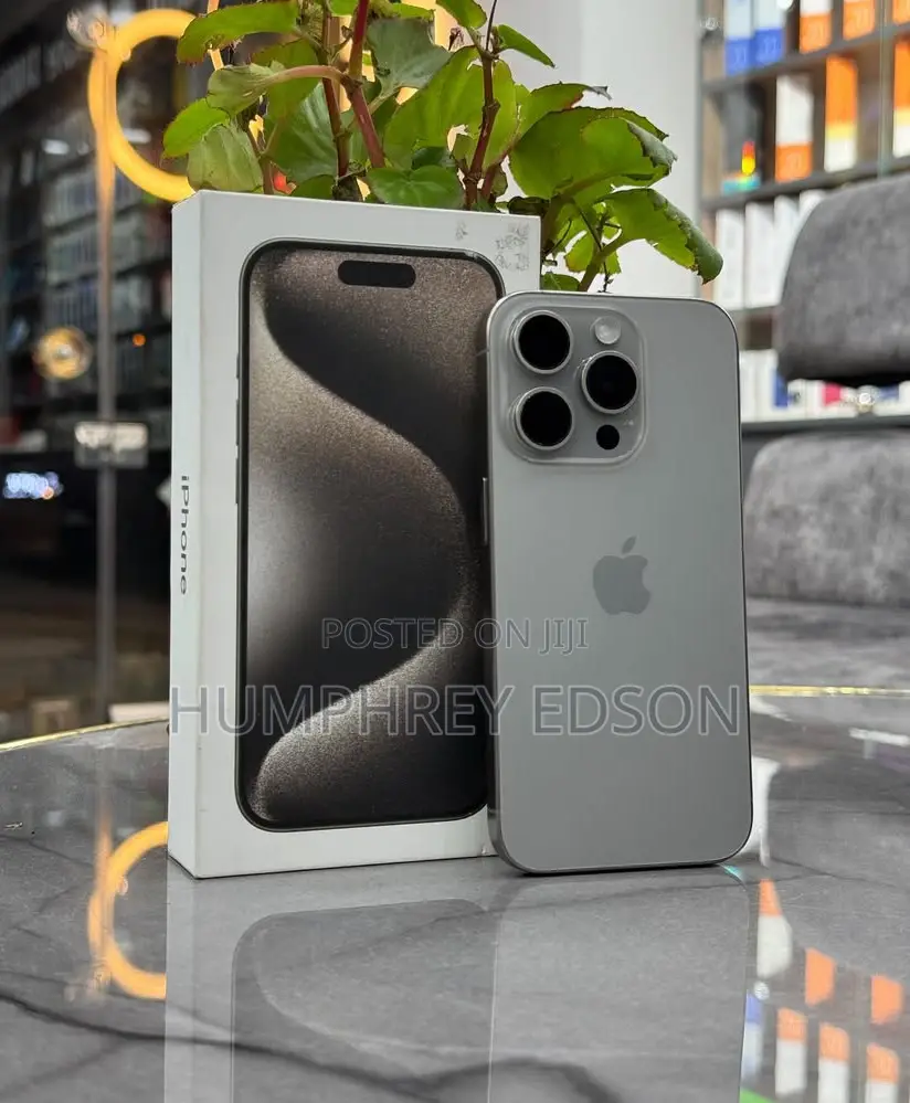 New Apple iPhone 15 Pro 128 GB Silver