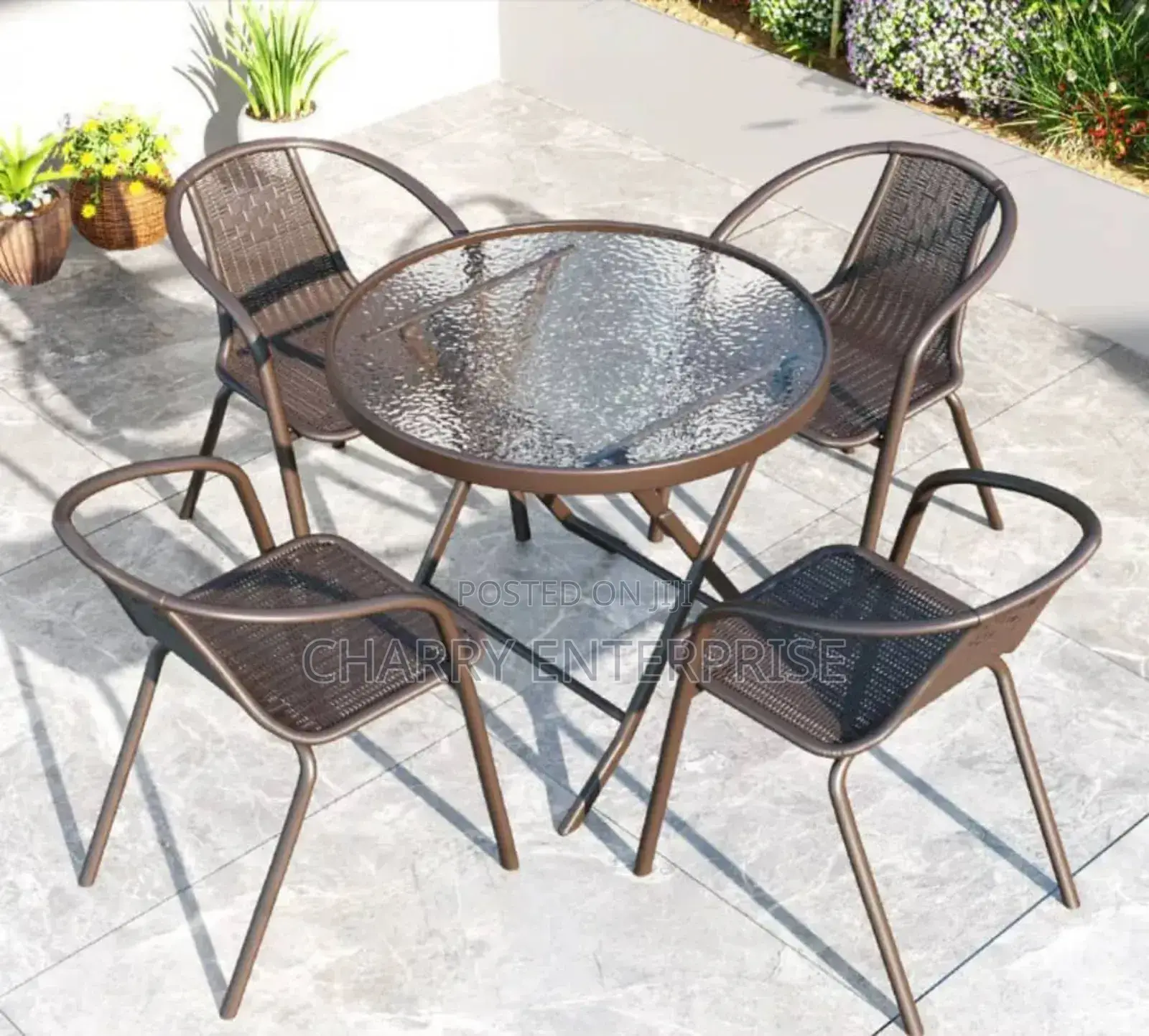 Set of Folding Table and 4 Chairs Can Be Used in Many Places