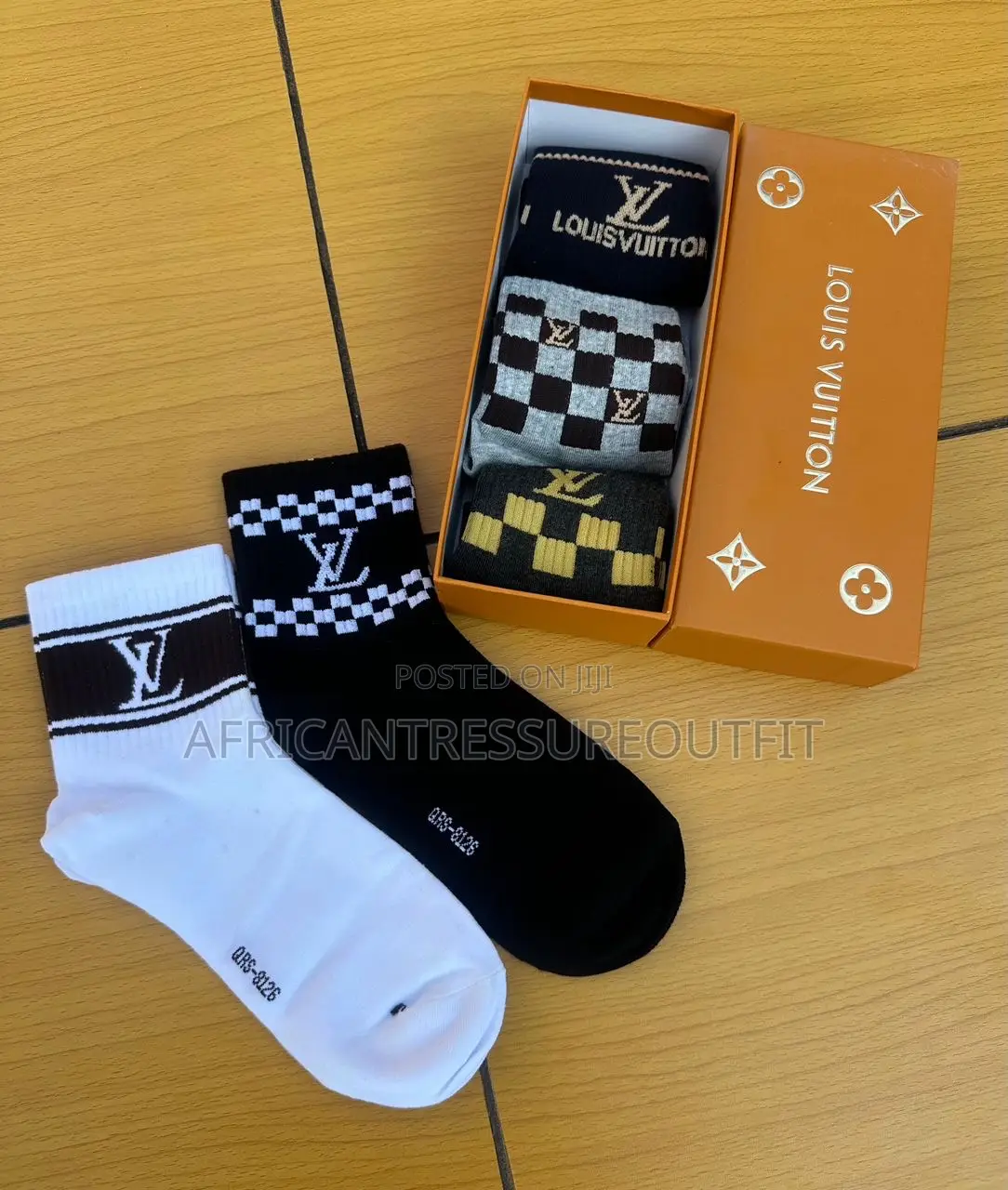 Brand Socks Collection Qualified You Get 5 Pieces Available