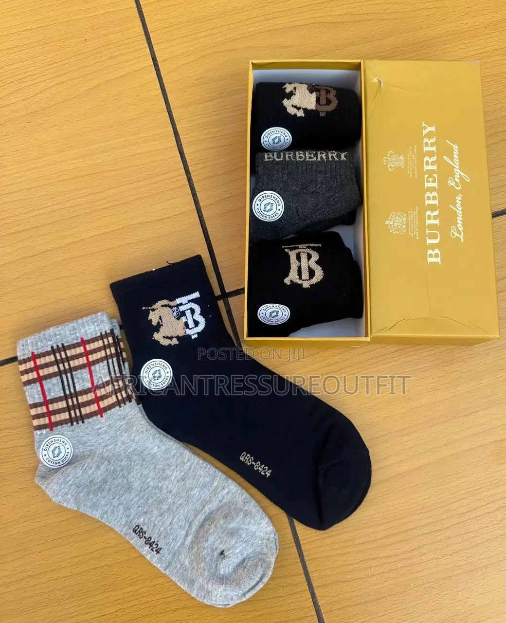 Brand Socks Collection Qualified You Get 5 Pieces Available