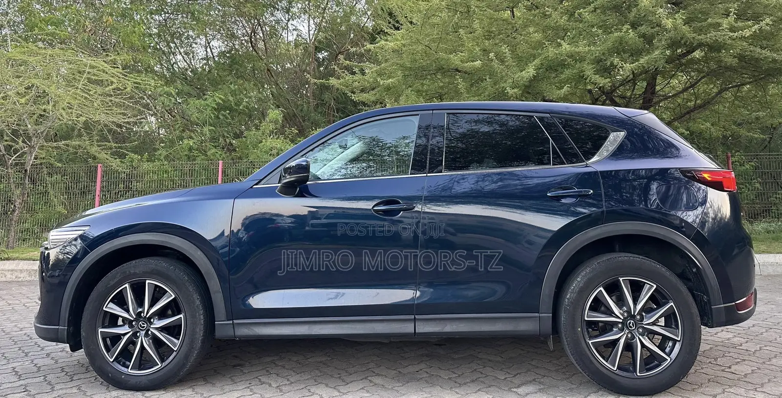 Mazda CX-5 2019 Blue