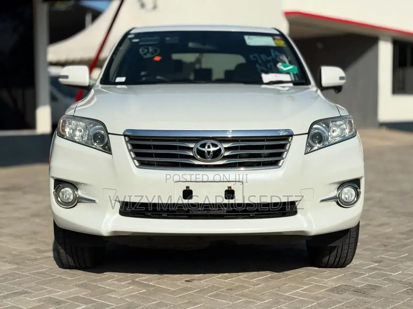 Toyota Vanguard 2010 Pearl