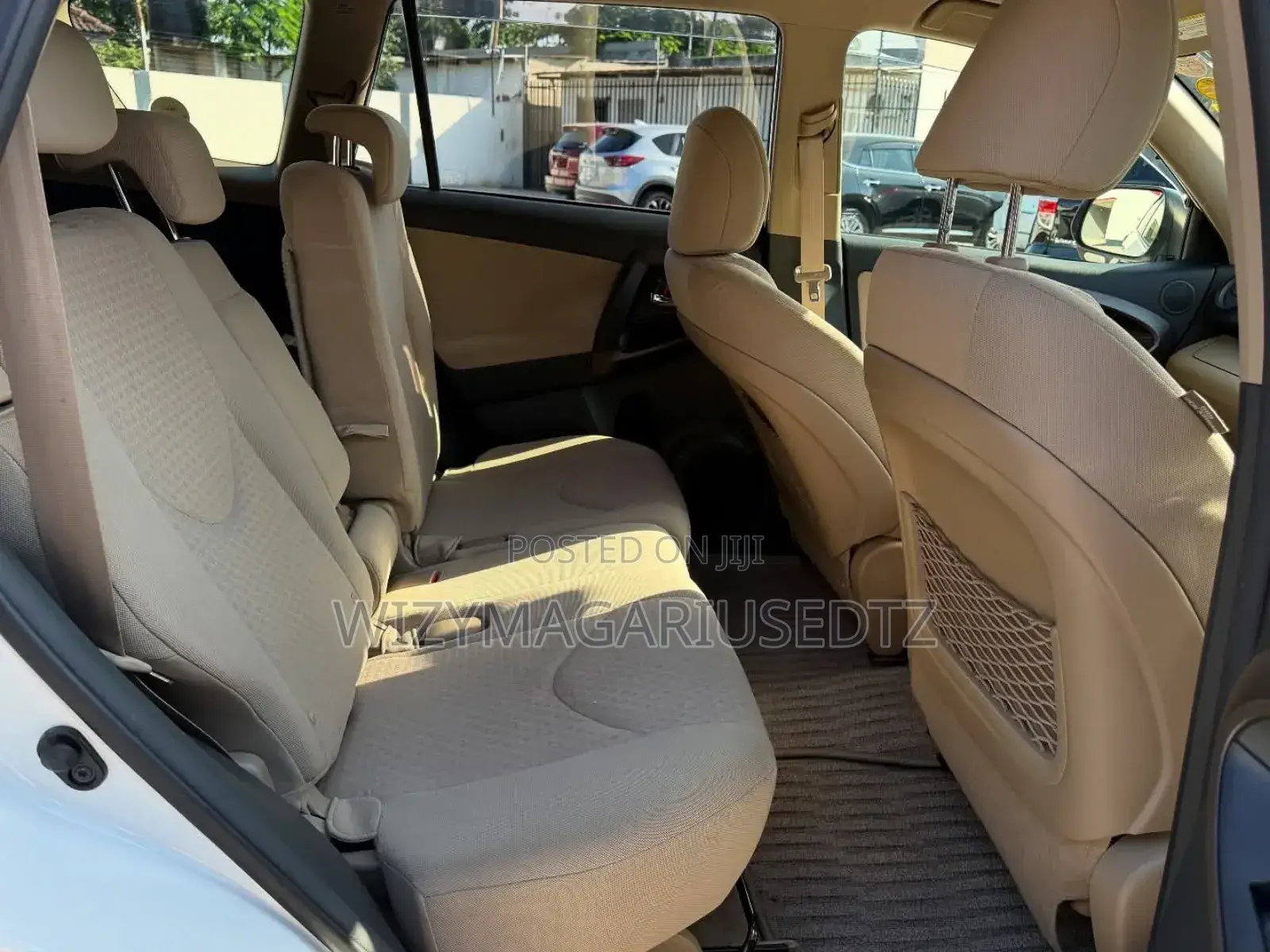 Toyota Vanguard 2010 Pearl