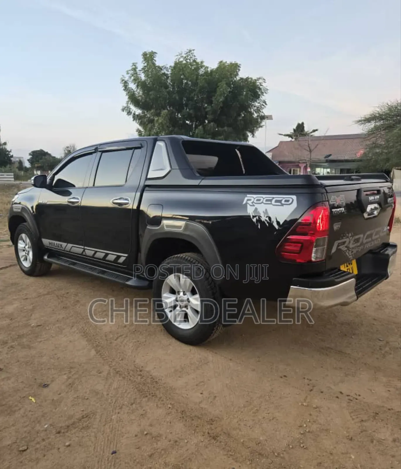 Toyota Hilux 2020 Black