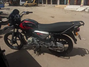 Bajaj Boxer X125 2023 Black