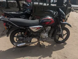 Bajaj Boxer X125 2023 Black